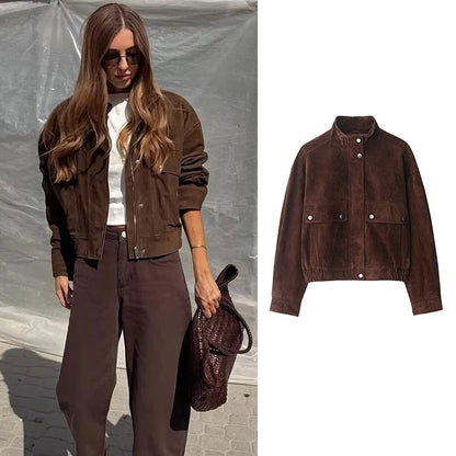 Giacca da donna autunnale slim con collo alto e tasche