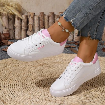 Sneakers da donna stringate in PU, suola bassa